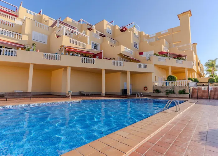 Con Terraza Y Vistas En Costa Adeje, Sunset Mirage Appartement