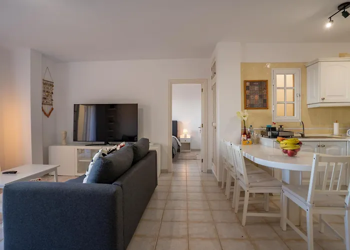 Con Terraza Y Vistas En Costa Adeje, Sunset Mirage Appartement